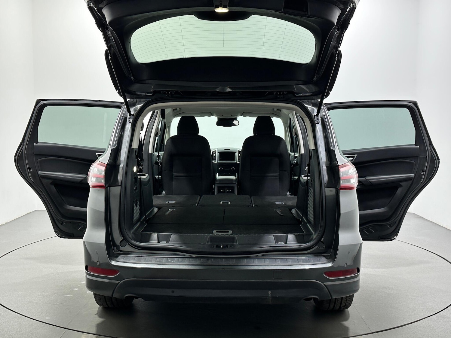 Used Ford S-Max for sale - 77695329: Photo 48