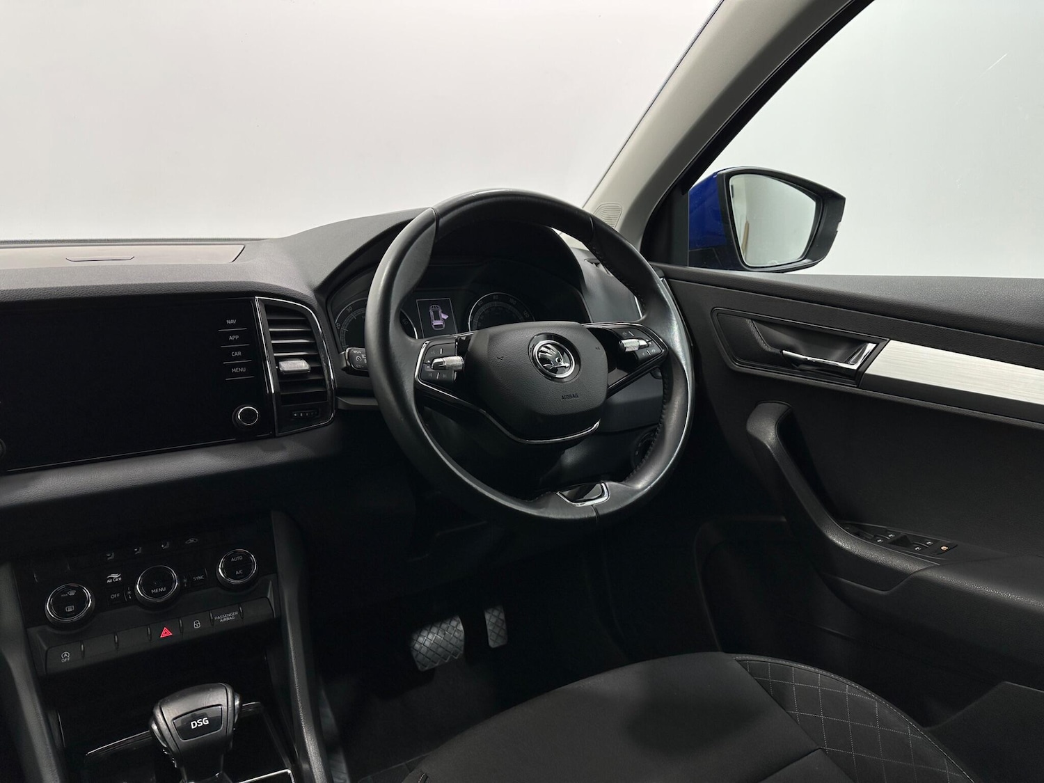 Used Skoda Karoq for sale - 77242712: Photo 11