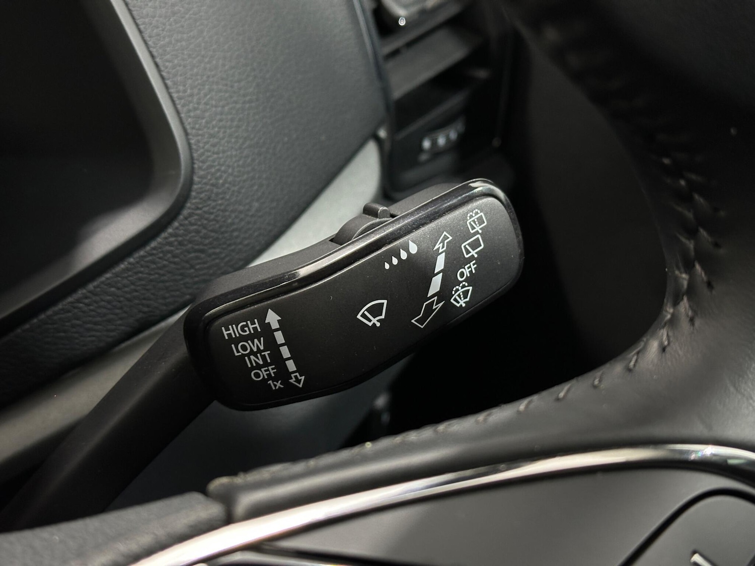 Used Skoda Karoq for sale - 77242712: Photo 16