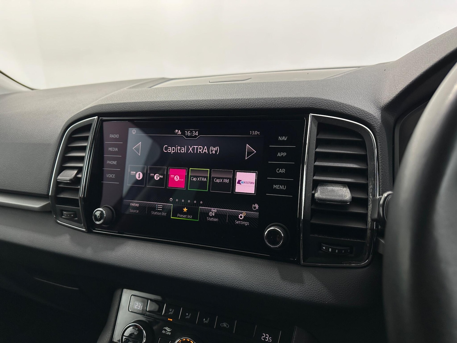 Used Skoda Karoq for sale - 77242712: Photo 22