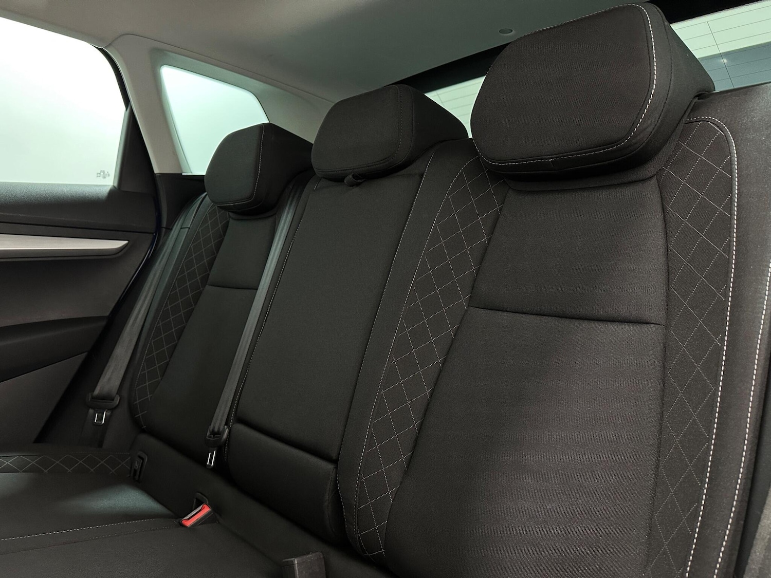 Used Skoda Karoq for sale - 77242712: Photo 35