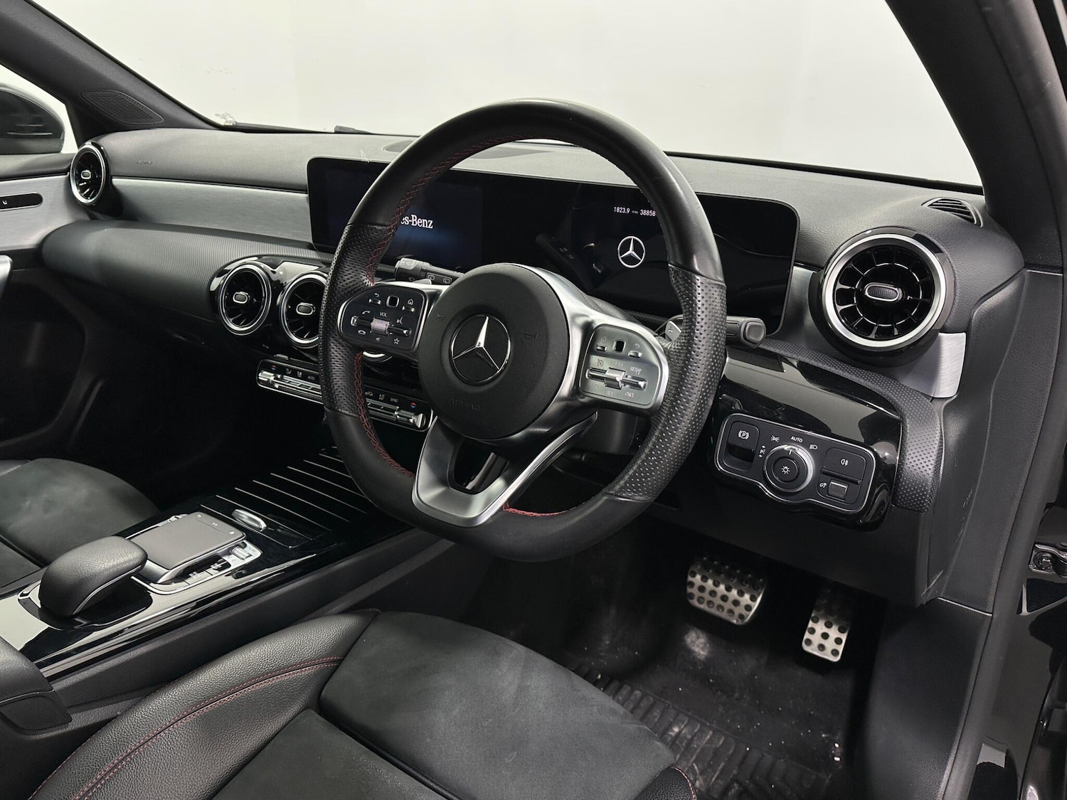 Used Mercedes-Benz A-Class 2019 for sale - 78148031: Photo 10