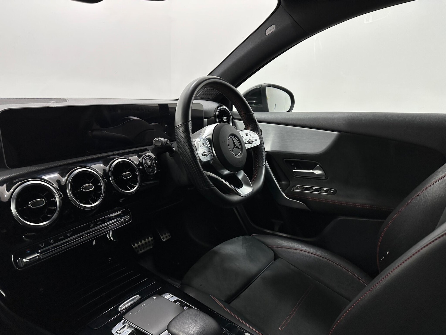 Used Mercedes-Benz A-Class 2019 for sale - 78148031: Photo 32