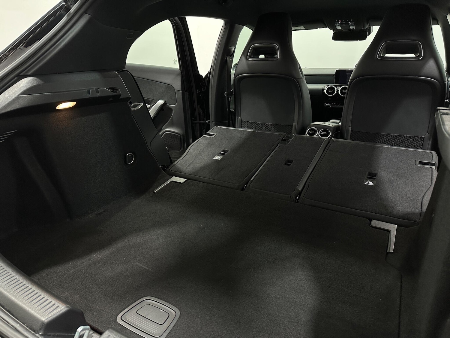 Used Mercedes-Benz A-Class 2019 for sale - 78148031: Photo 46