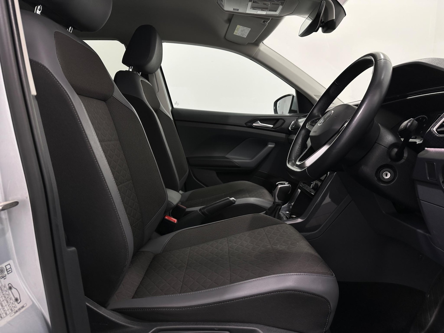 Used Volkswagen T-Cross 2021 for sale - 76878988: Photo 28