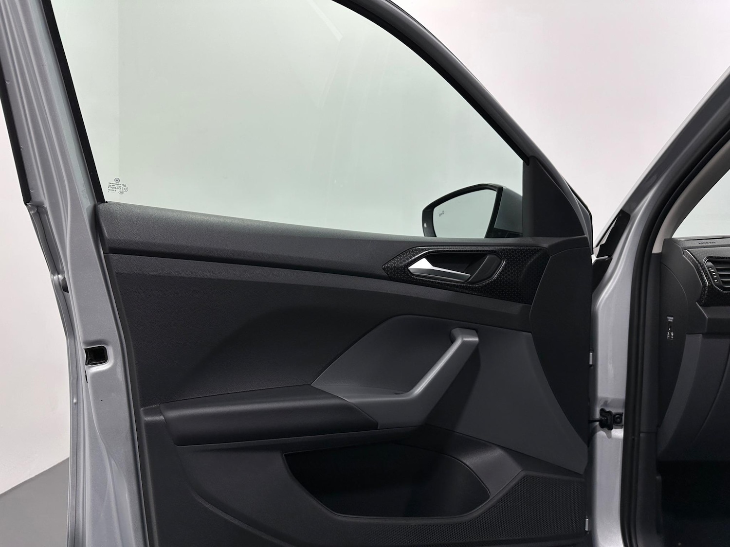 Used Volkswagen T-Cross 2021 for sale - 76878988: Photo 35