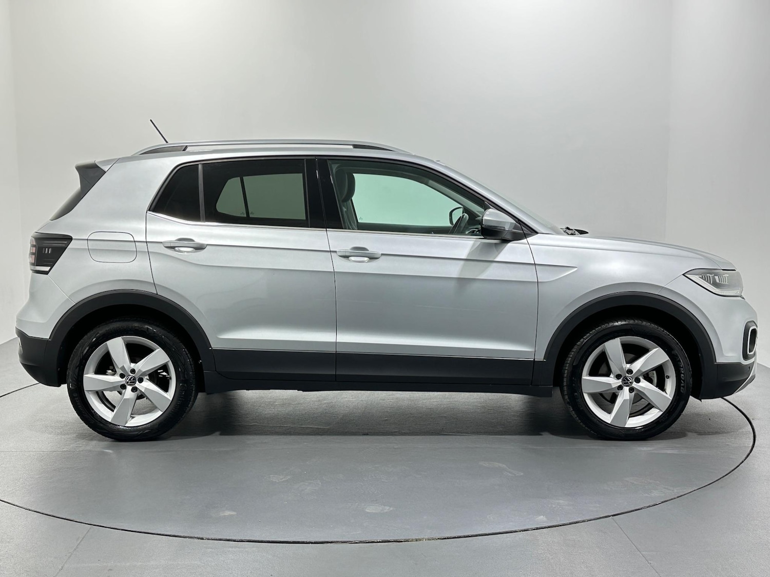 Used Volkswagen T-Cross 2021 for sale - 76878988: Photo 9