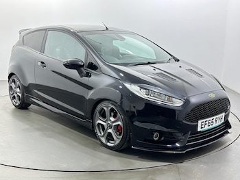 Used Ford Fiesta 2015 for sale - 78517254: Photo