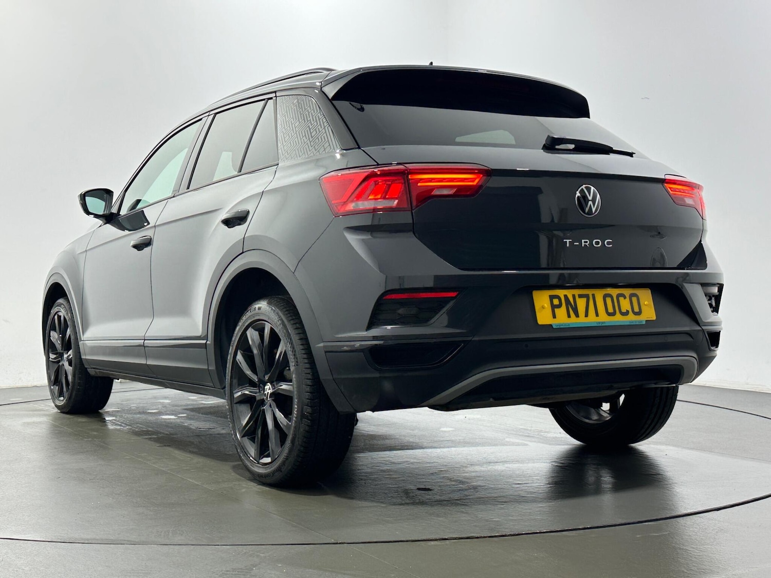 Used Volkswagen T-Roc for sale - 77291003: Photo 44