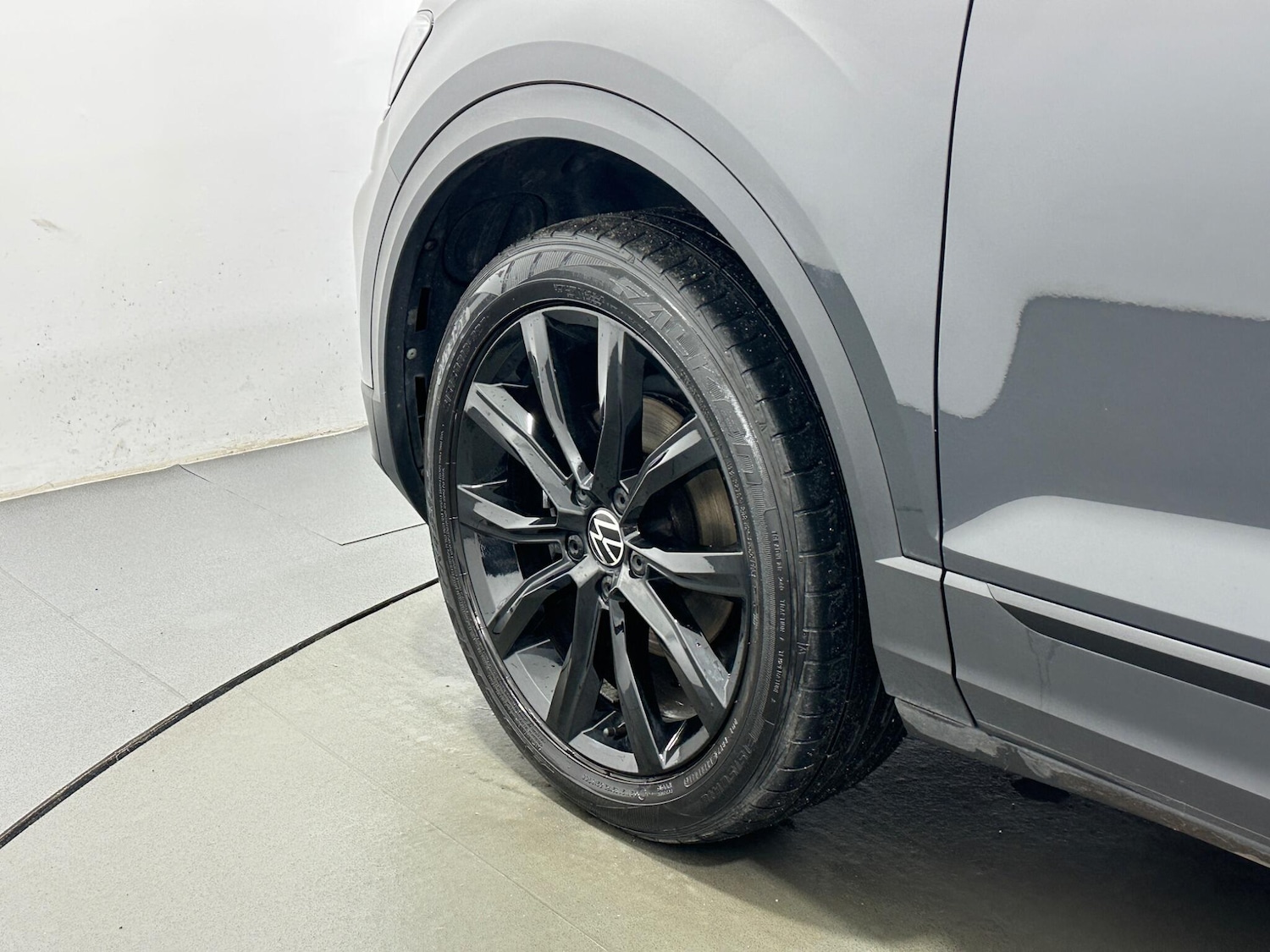 Used Volkswagen T-Roc for sale - 77291003: Photo 46