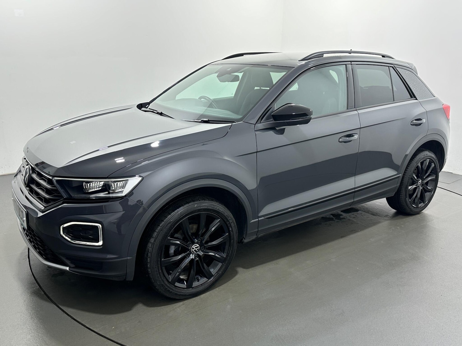 Used Volkswagen T-Roc for sale - 77291003: Photo 49