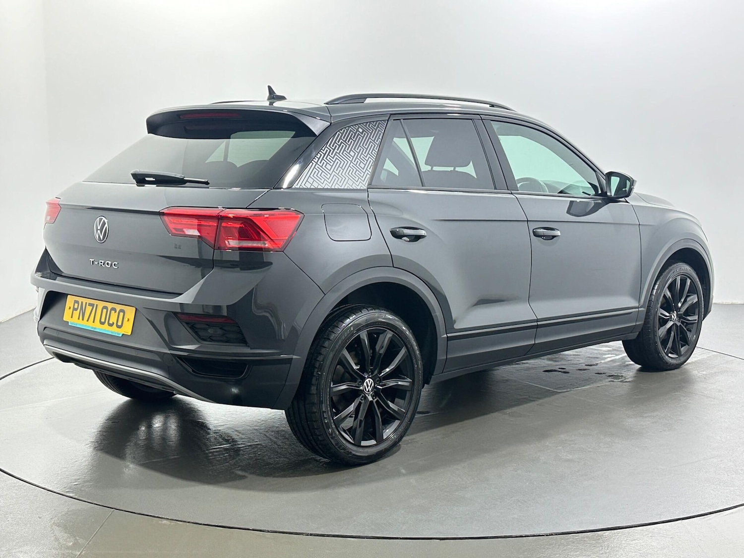 Used Volkswagen T-Roc for sale - 77291003: Photo 8