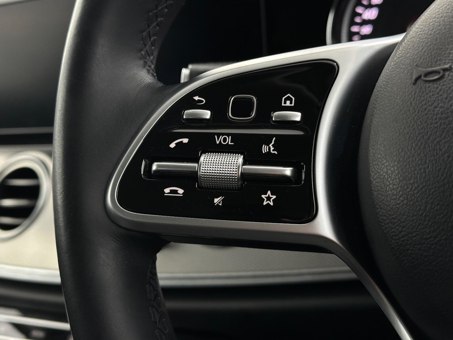 Used Mercedes-Benz E Class 2019 for sale - 77057295: Photo 13