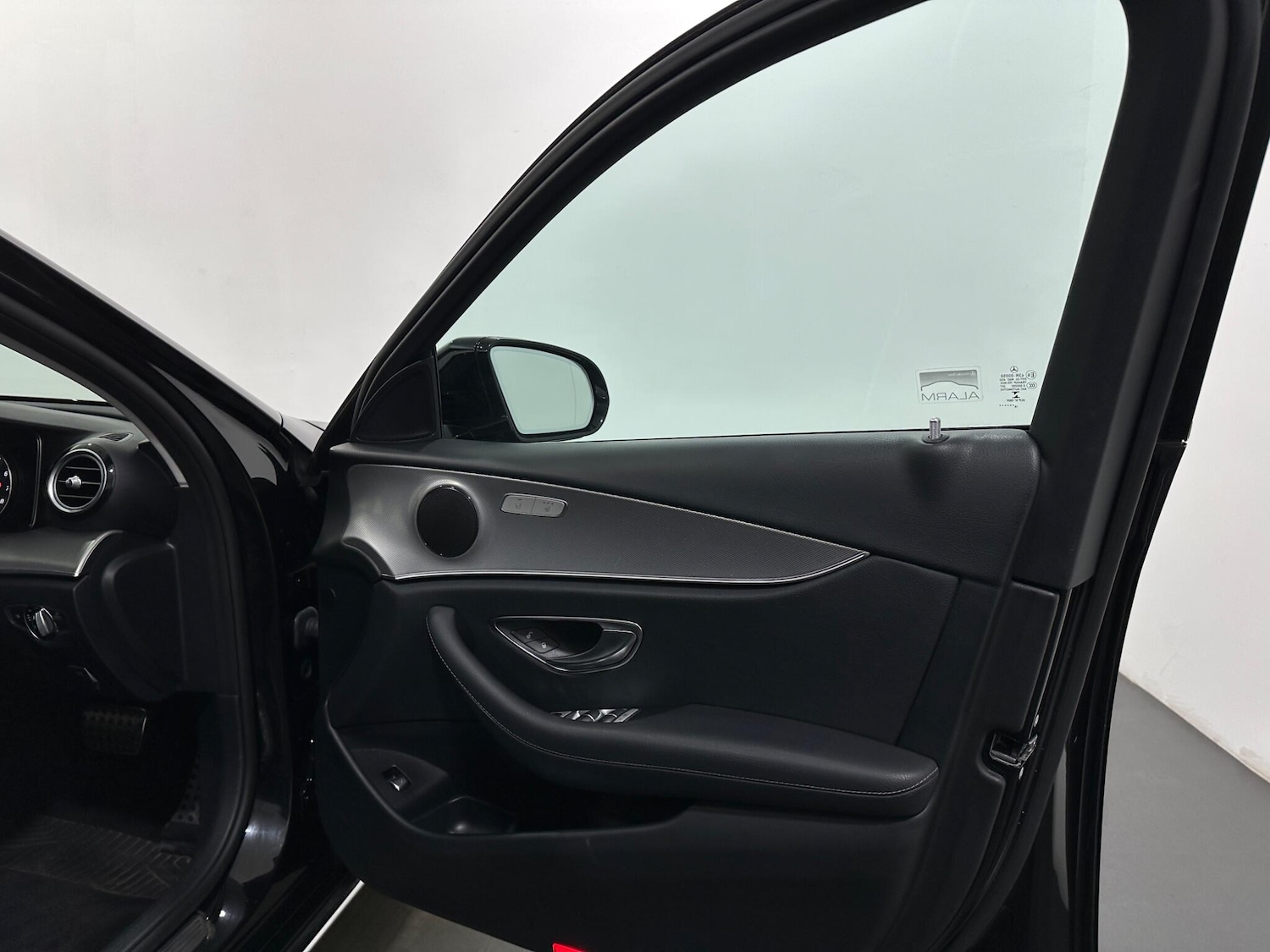 Used Mercedes-Benz E Class 2019 for sale - 77057295: Photo 33