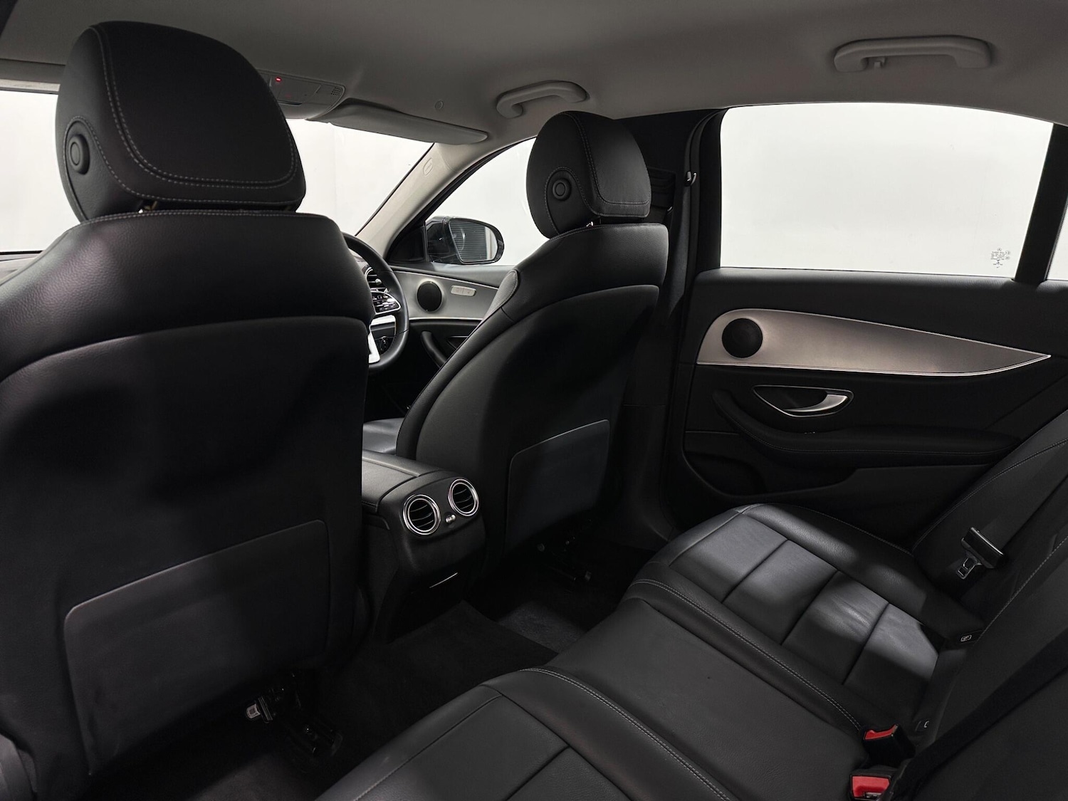 Used Mercedes-Benz E Class 2019 for sale - 77057295: Photo 38