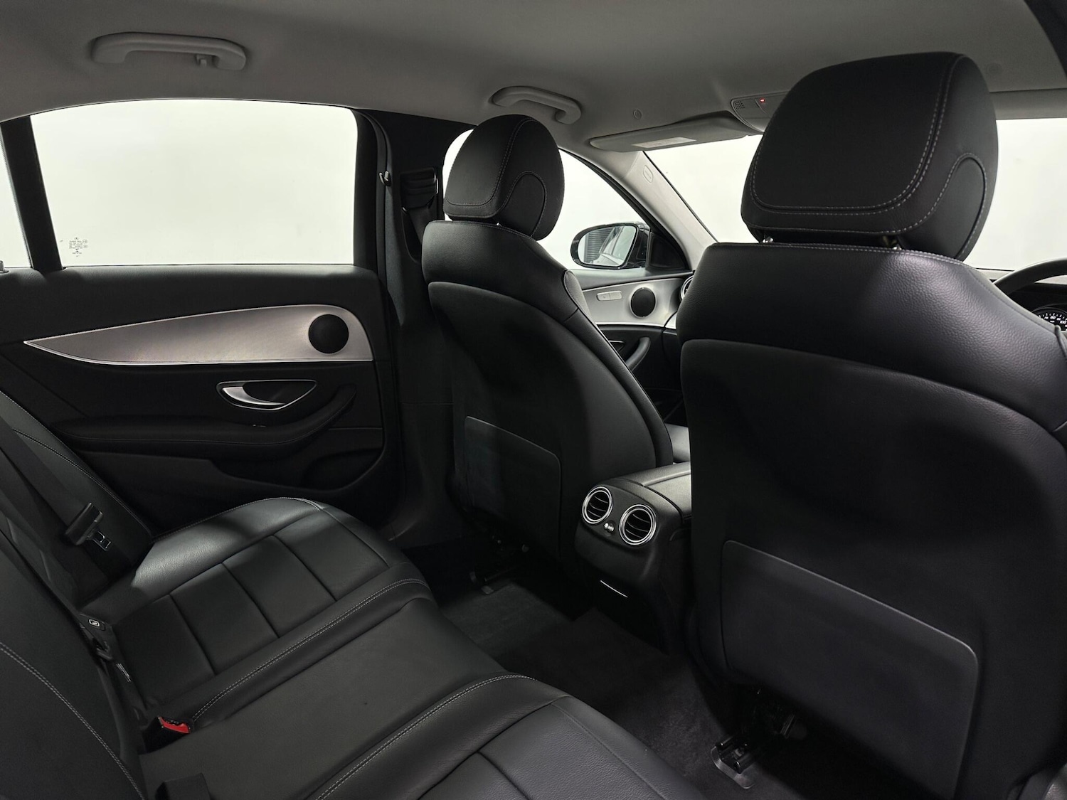 Used Mercedes-Benz E Class 2019 for sale - 77057295: Photo 41