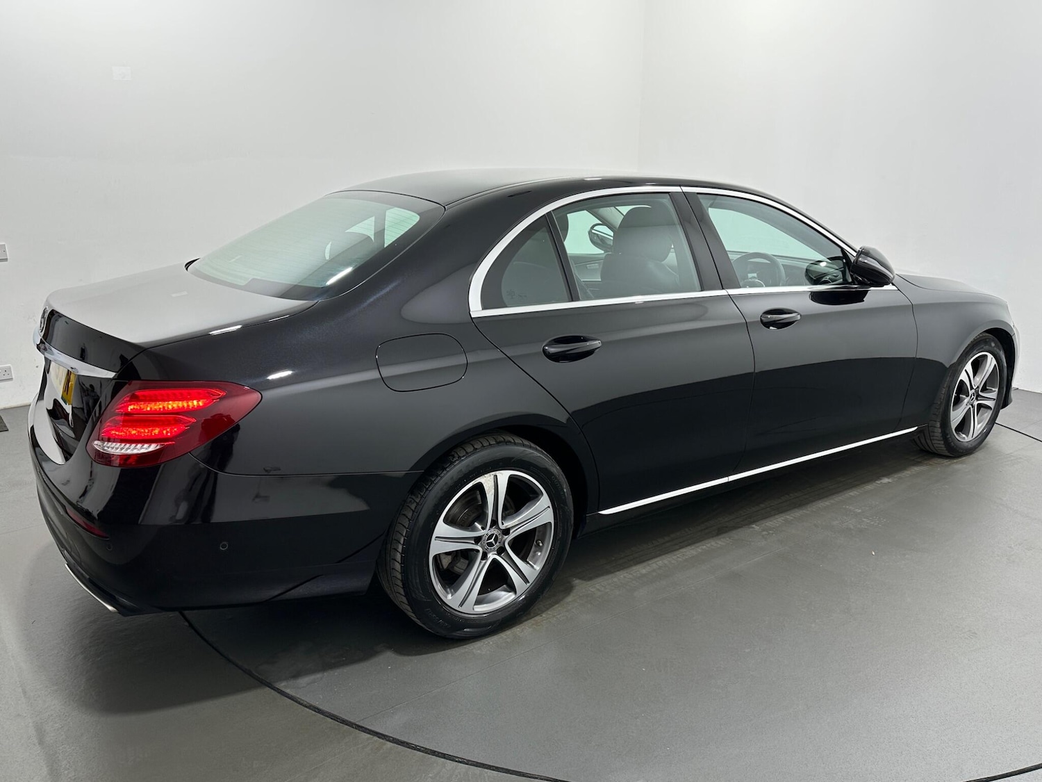 Used Mercedes-Benz E Class 2019 for sale - 77057295: Photo 49