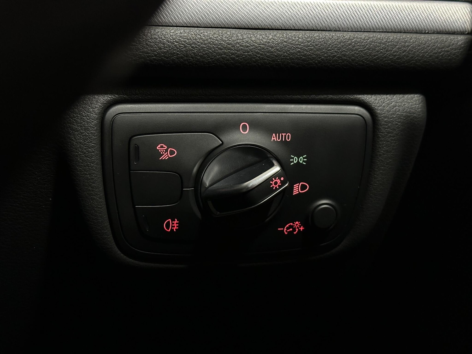 Used Audi A6 Avant for sale - 77537788: Photo 17