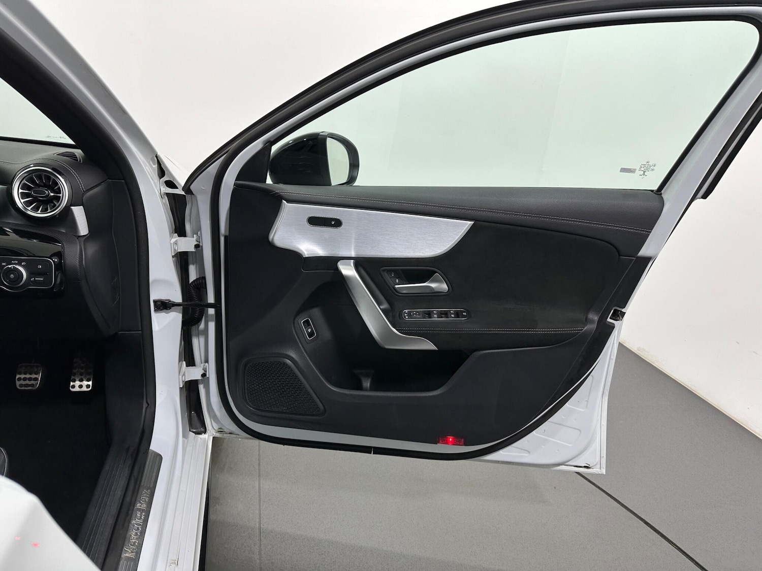 Used Mercedes-Benz A-Class 2021 for sale - 77119861: Photo 34