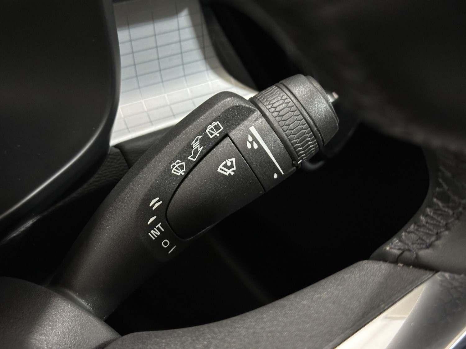 Used Volvo XC40 2021 for sale - 76878623: Photo 16