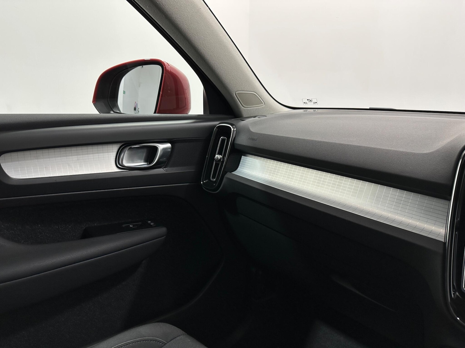 Used Volvo XC40 2021 for sale - 76878623: Photo 23