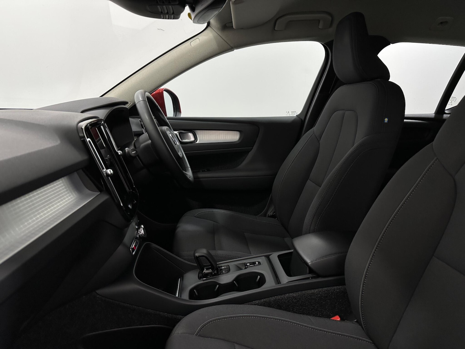 Used Volvo XC40 2021 for sale - 76878623: Photo 30