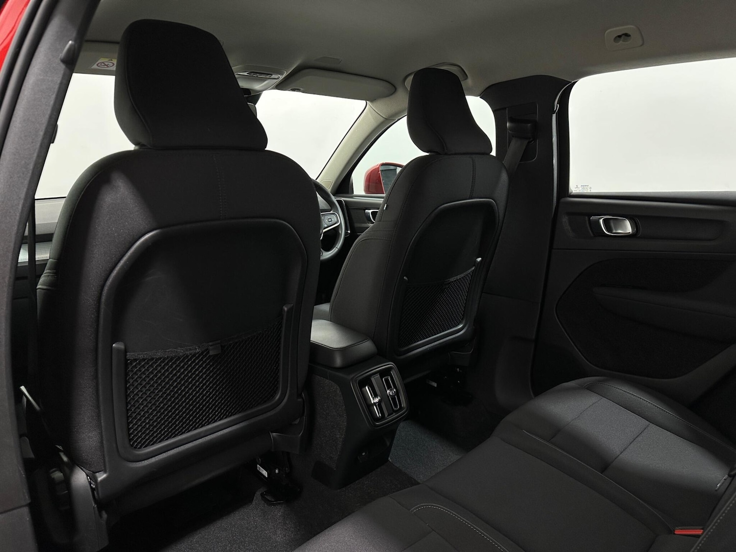 Used Volvo XC40 2021 for sale - 76878623: Photo 33