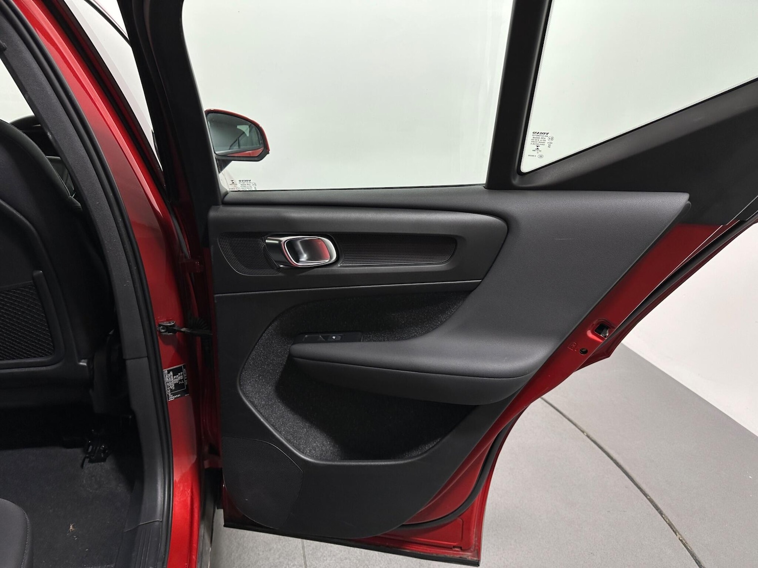 Used Volvo XC40 2021 for sale - 76878623: Photo 39