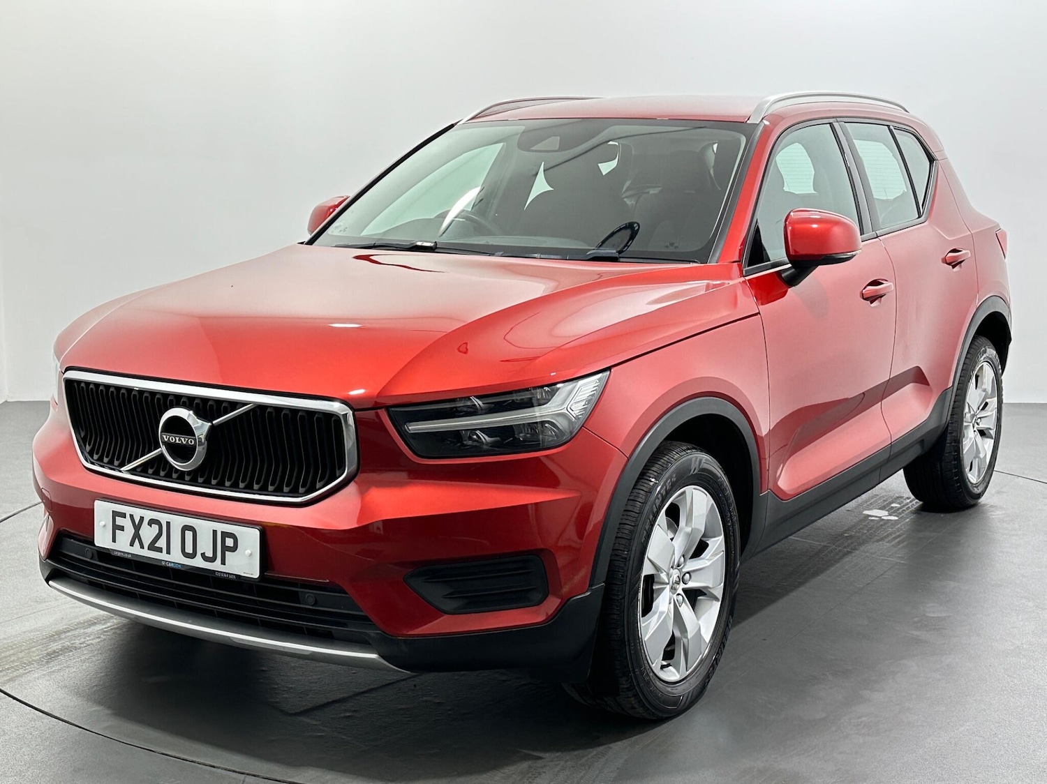 Used Volvo XC40 2021 for sale - 76878623: Photo 4