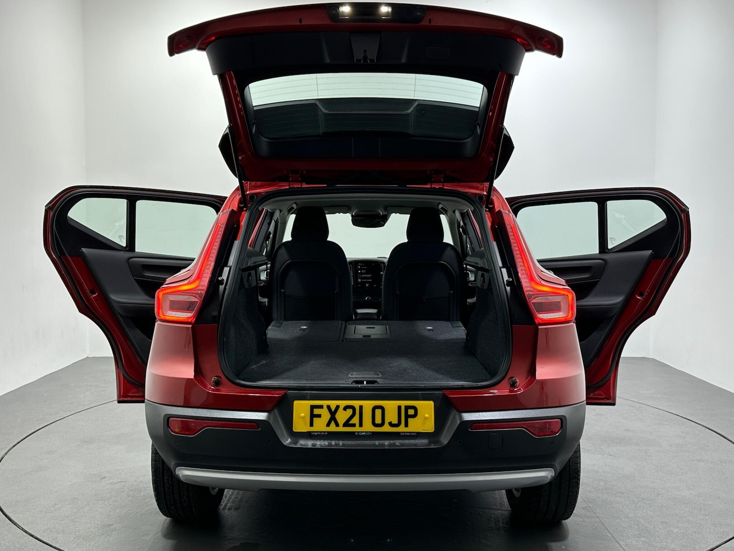 Used Volvo XC40 2021 for sale - 76878623: Photo 40