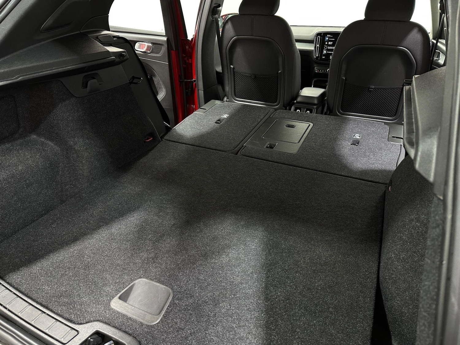 Used Volvo XC40 2021 for sale - 76878623: Photo 41