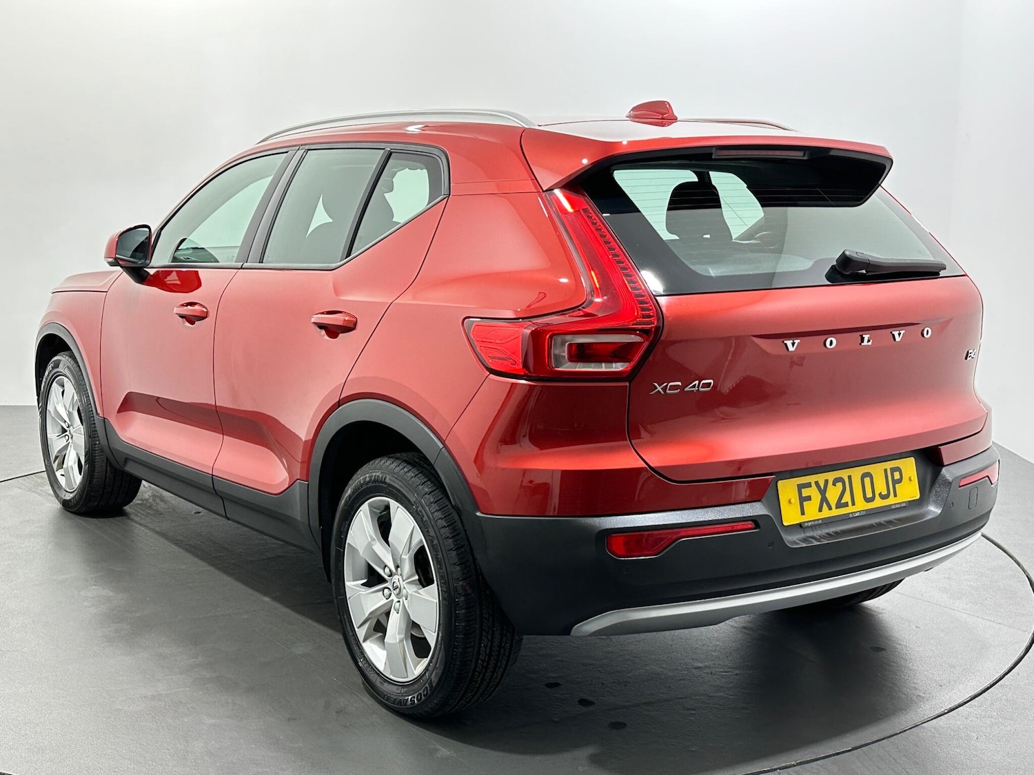 Used Volvo XC40 2021 for sale - 76878623: Photo 6