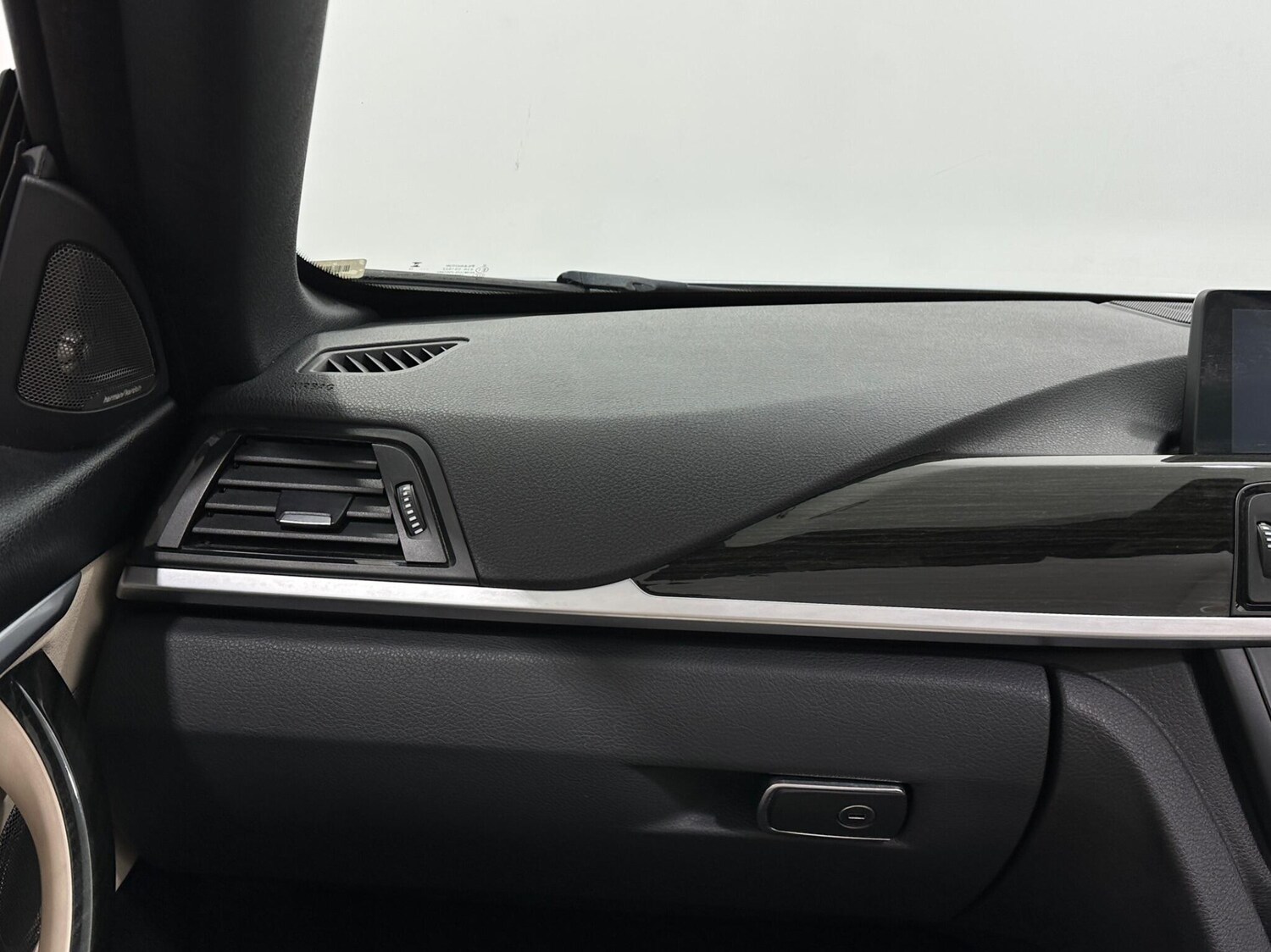 Used BMW 4 Series 2016 for sale - 77510413: Photo 31