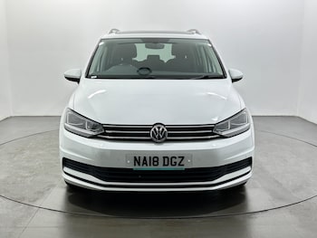 Used Volkswagen Touran 2018 for sale - 78527845: Photo