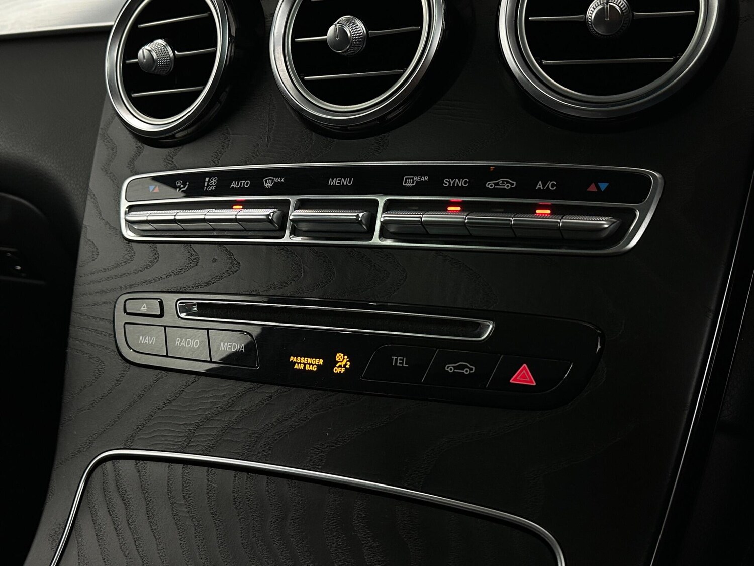 Used Mercedes-Benz GLC 2017 for sale - 77455964: Photo 23