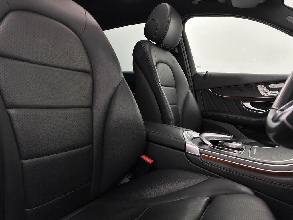 Used Mercedes-Benz GLC 2017 for sale - 77455964: Photo 32