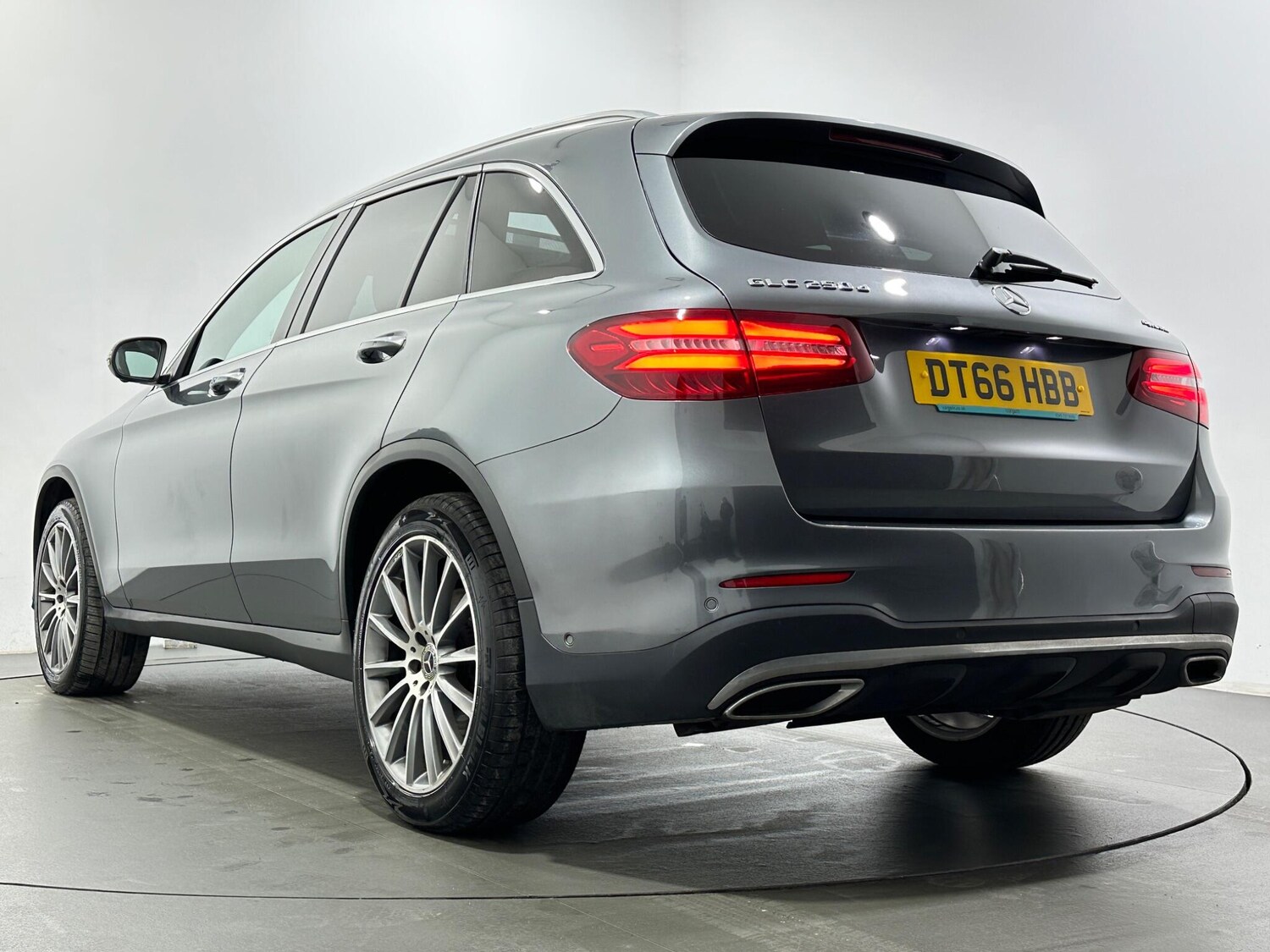 Used Mercedes-Benz GLC 2017 for sale - 77455964: Photo 50