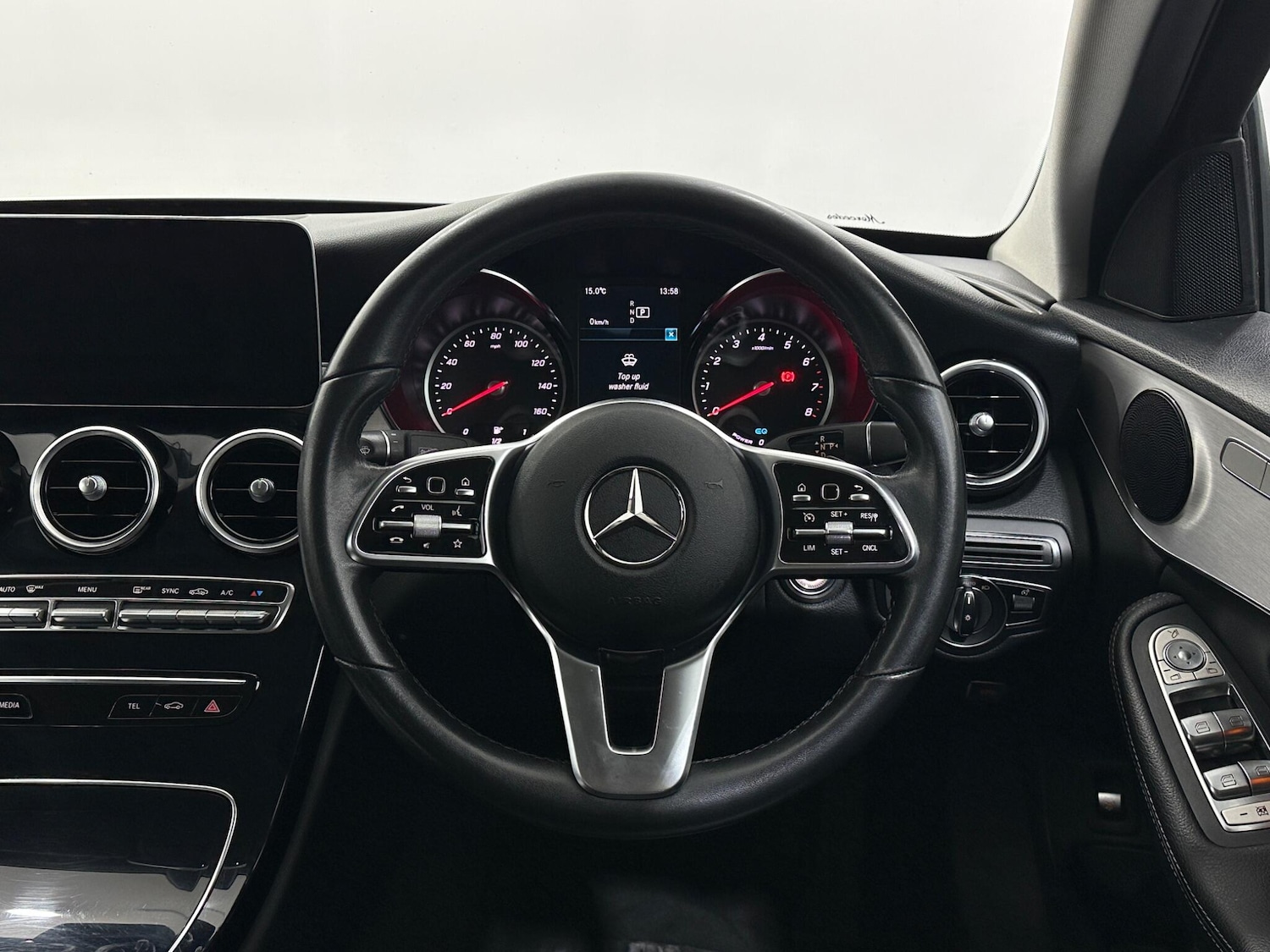 Used Mercedes-Benz C Class 2018 for sale - 76878819: Photo 12