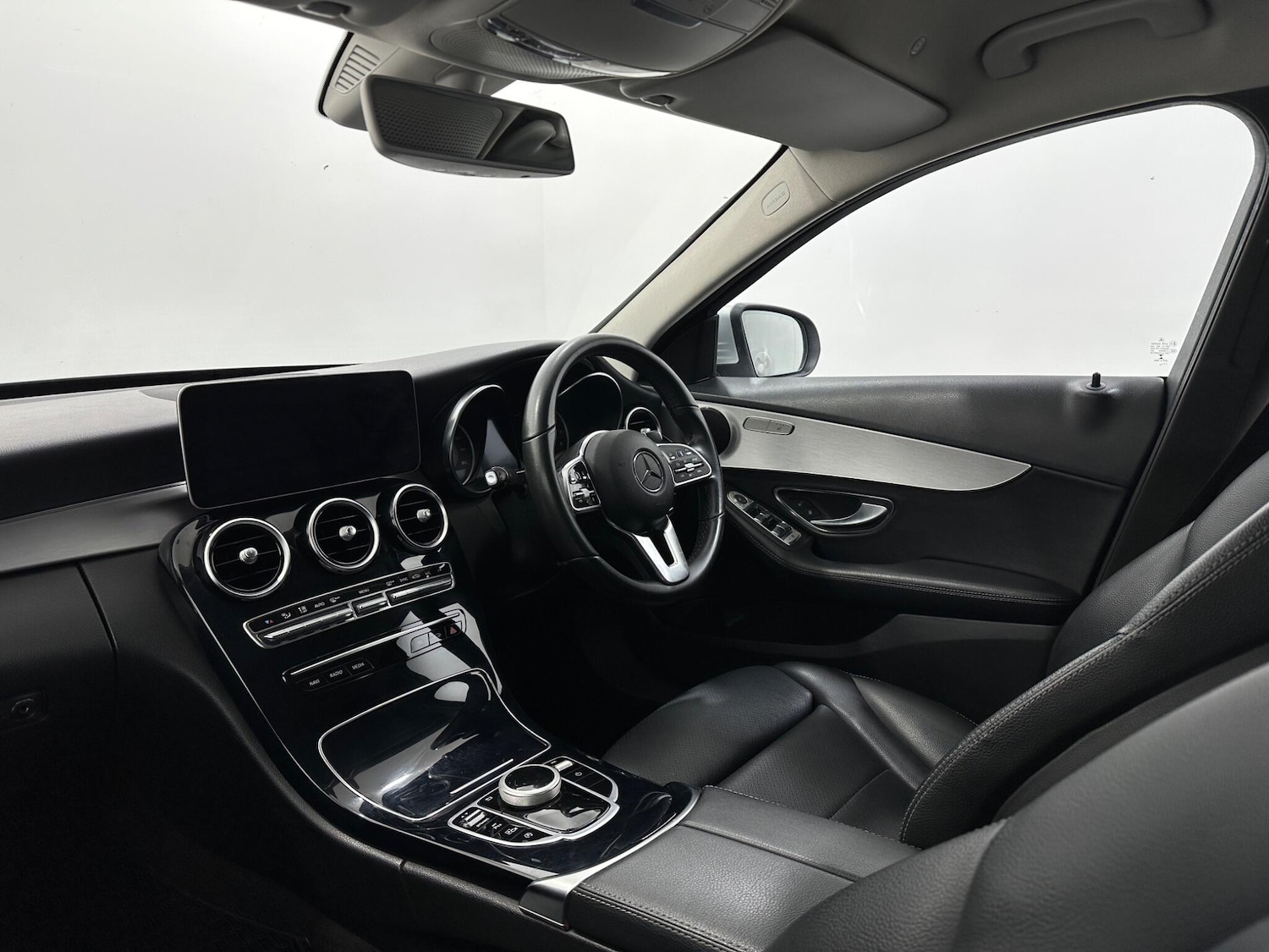 Used Mercedes-Benz C Class 2018 for sale - 76878819: Photo 30