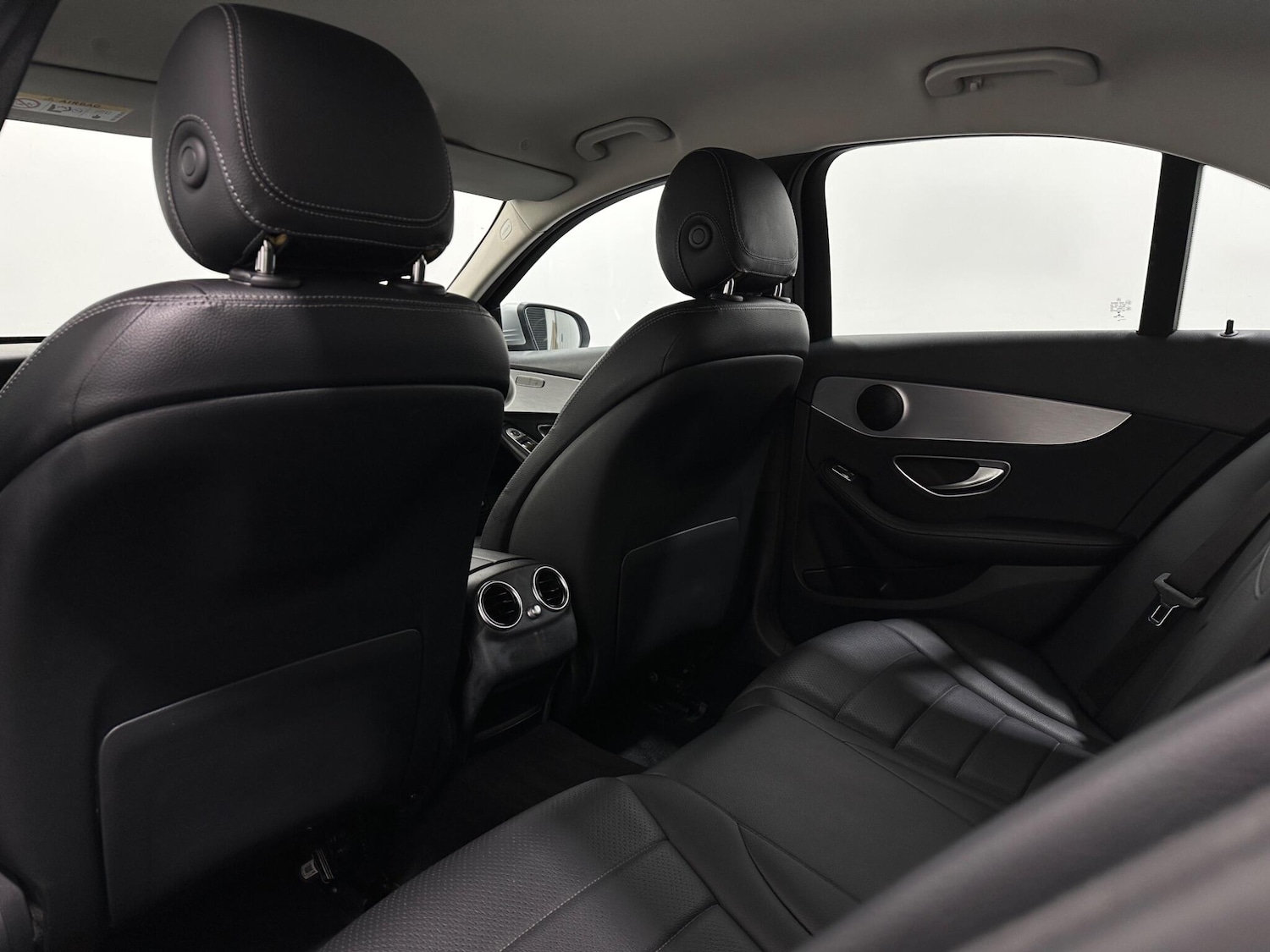 Used Mercedes-Benz C Class 2018 for sale - 76878819: Photo 37