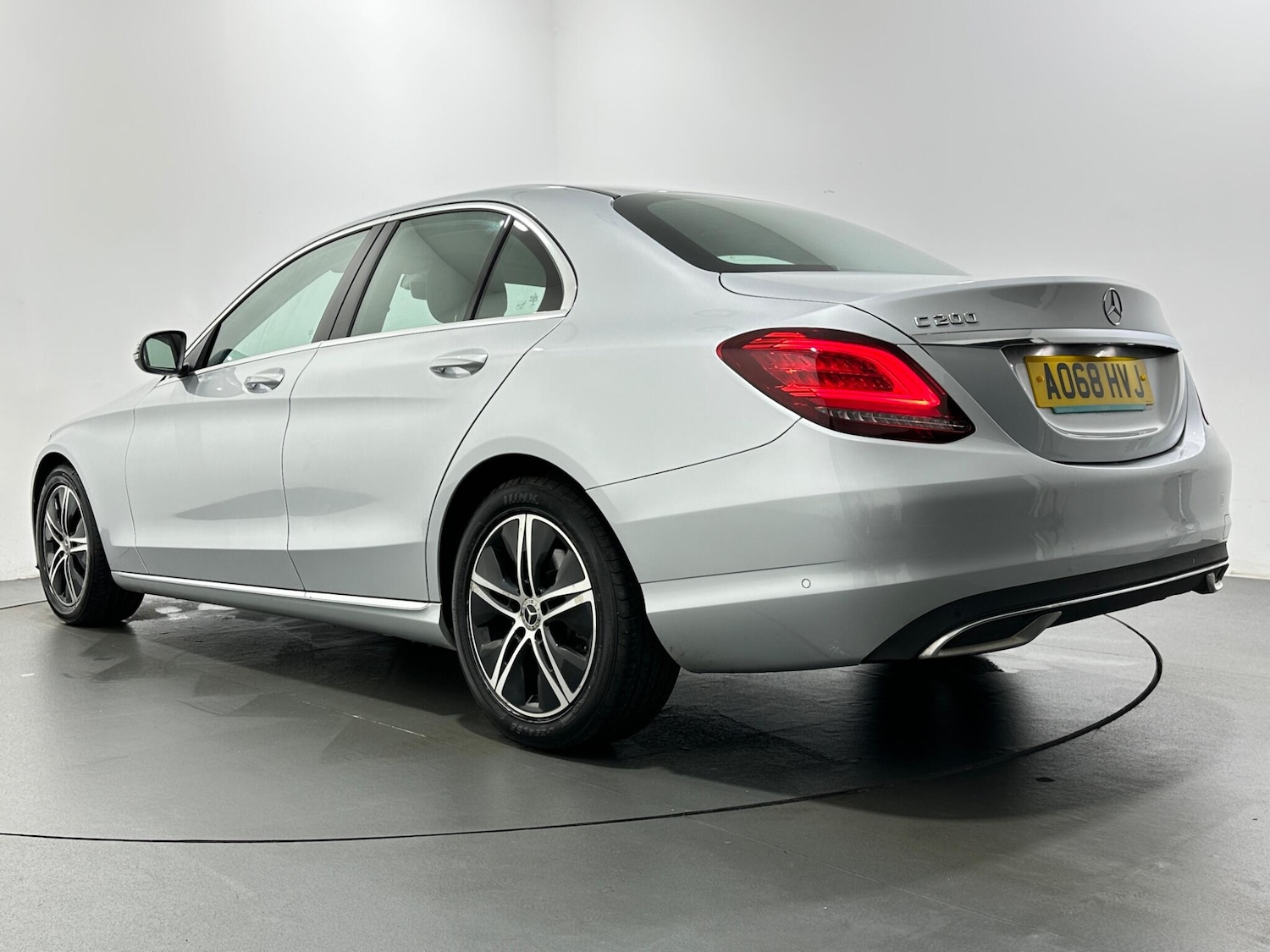 Used Mercedes-Benz C Class 2018 for sale - 76878819: Photo 48