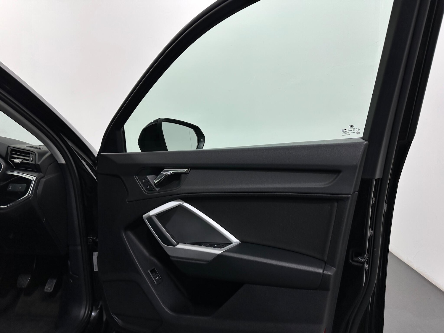 Used Audi Q3 2021 for sale - 77722560: Photo 33