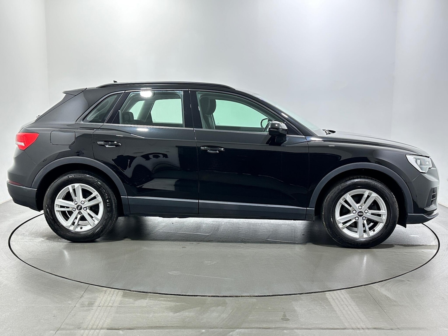 Used Audi Q3 2021 for sale - 77722560: Photo 9