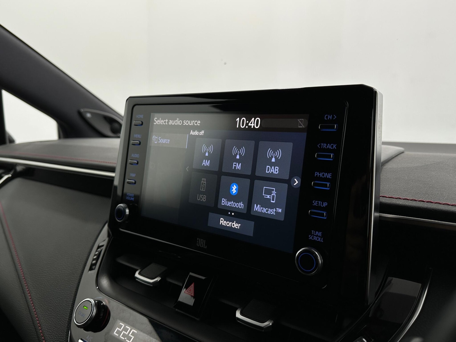 Used Toyota Corolla 2019 for sale - 76878575: Photo 24