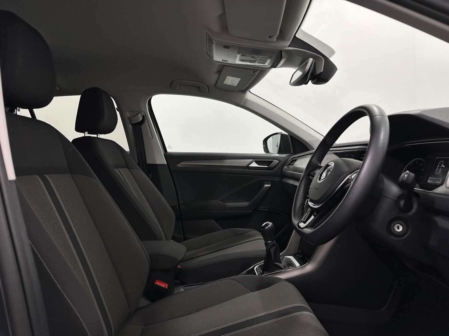 Used Volkswagen T-Roc 2020 for sale - 76878883: Photo 31