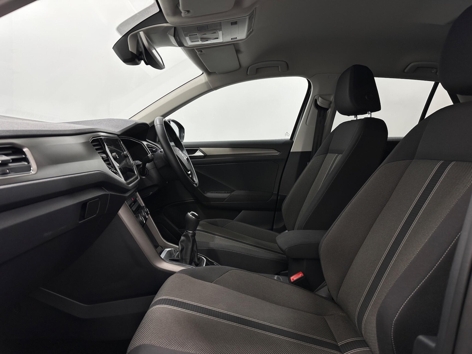 Used Volkswagen T-Roc 2020 for sale - 76878883: Photo 34