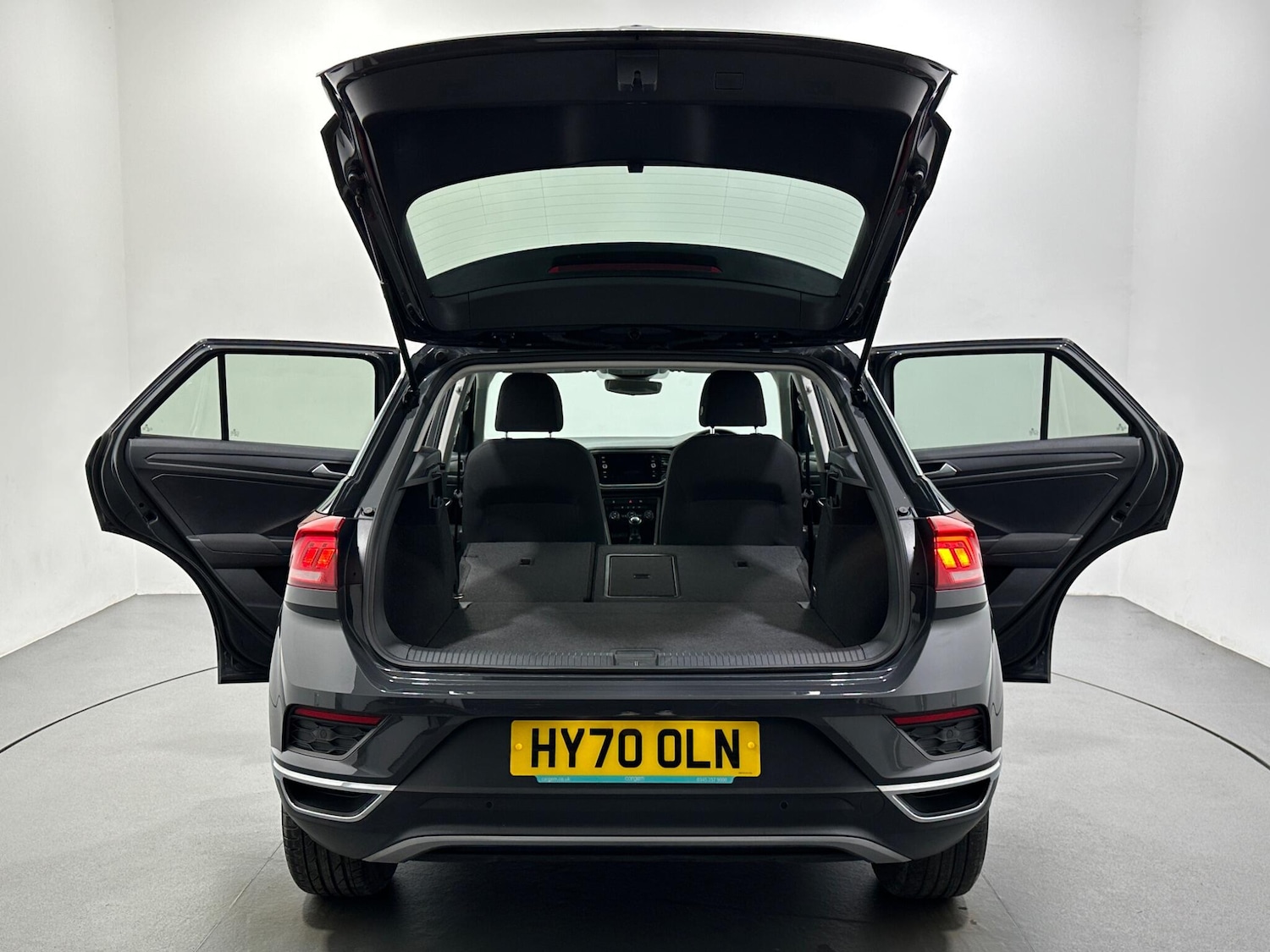 Used Volkswagen T-Roc 2020 for sale - 76878883: Photo 43