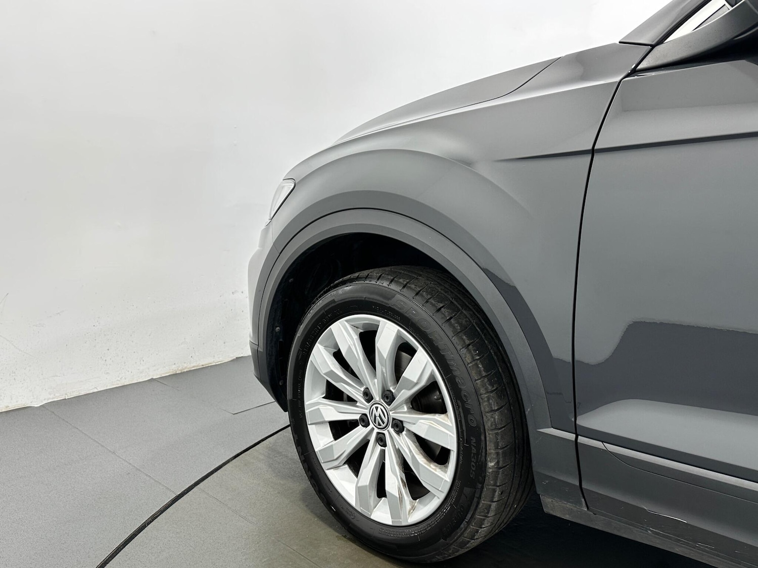 Used Volkswagen T-Roc 2020 for sale - 76878883: Photo 49
