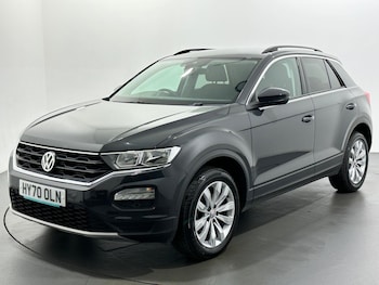 Used Volkswagen T-Roc 2020 for sale - 76878883: Photo
