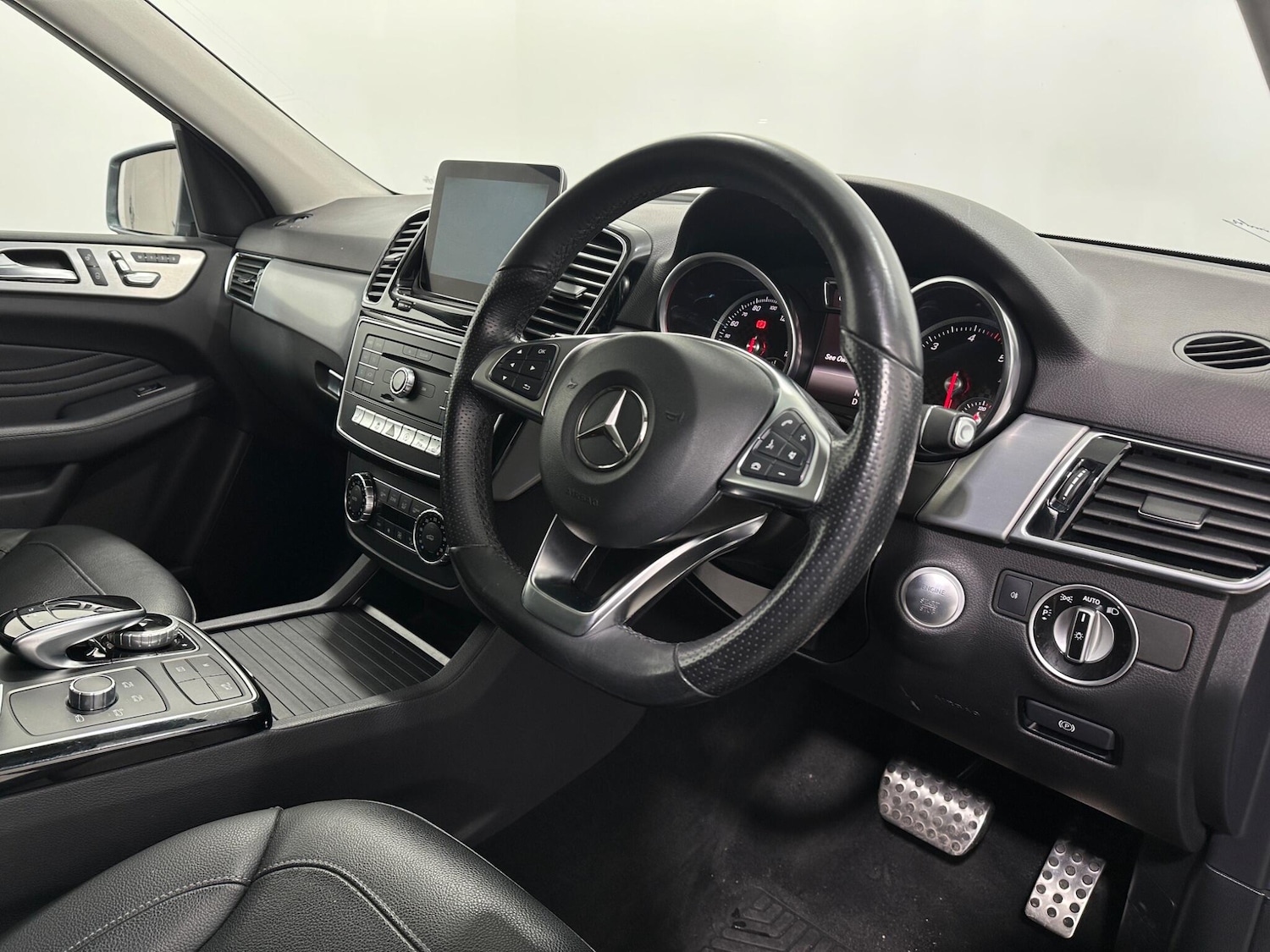 Used Mercedes-Benz GLE 2017 for sale - 77924843: Photo 10